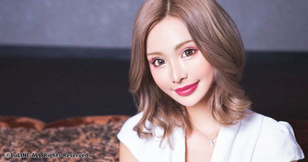 キャバ嬢の愛咲マリンの画像