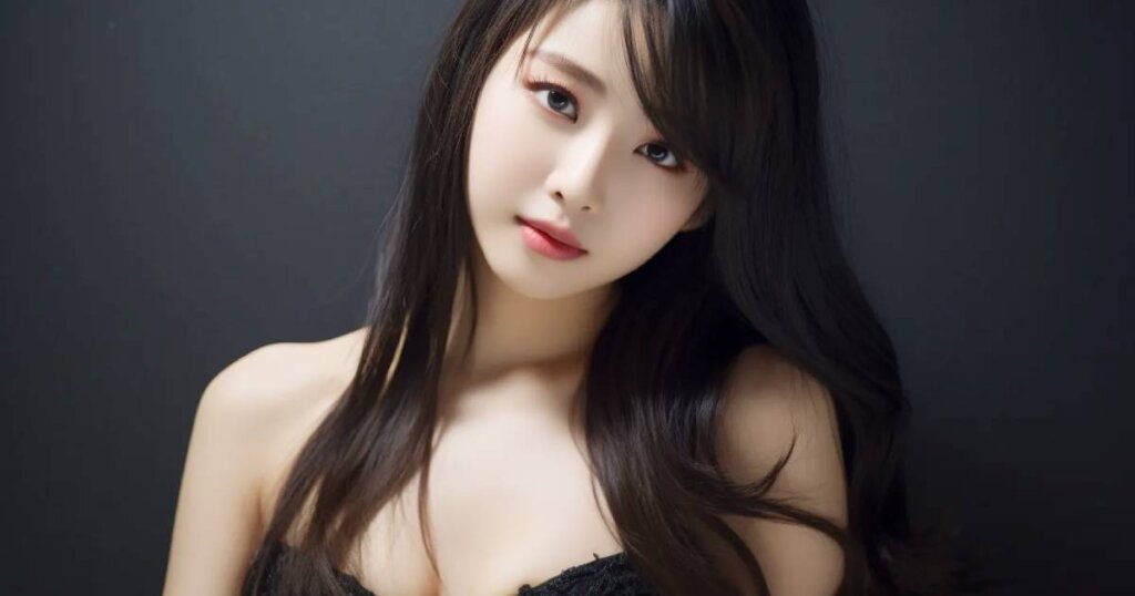 黒髪ストレートロングのキャバ嬢