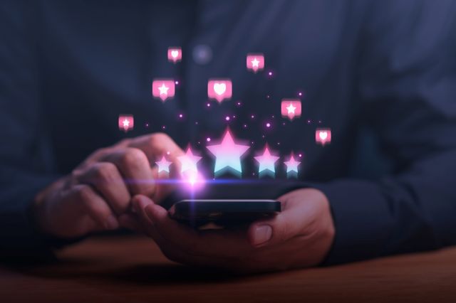 星とハートマークが出る携帯