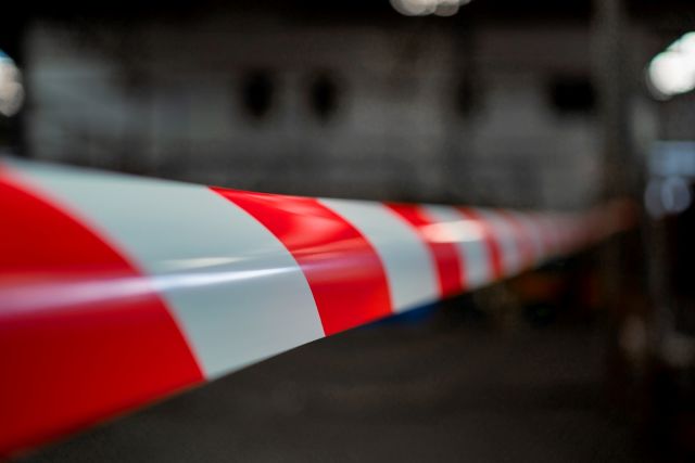 張られた予防線