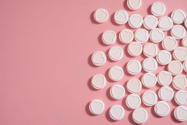 ハートがかかれたラムネ