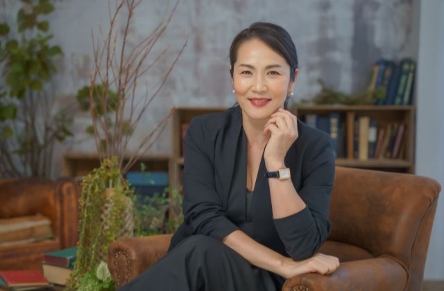 女性の会社役員