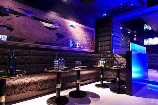 千葉のキャバクラ「CLUB ICHIKA(イチカ)」の店内