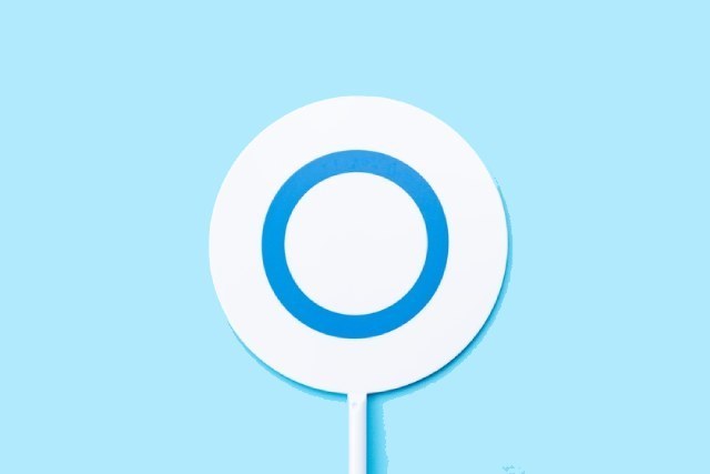 水色の背景に丸マーク