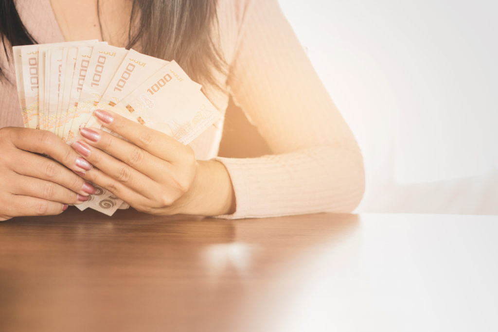 未経験者さん必見☆「ナイトワーク求人情報」を見る時の4つのポイント!