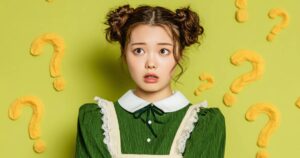 黄色のハテナマークを浮かべるメイド